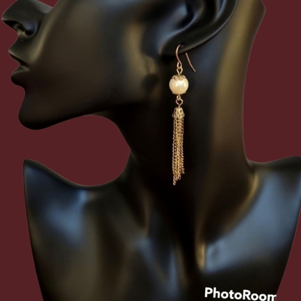 3/$30 VTG 1960s-1970s Goldtone Chain Fringe Tassel Dangle Hook Earrings